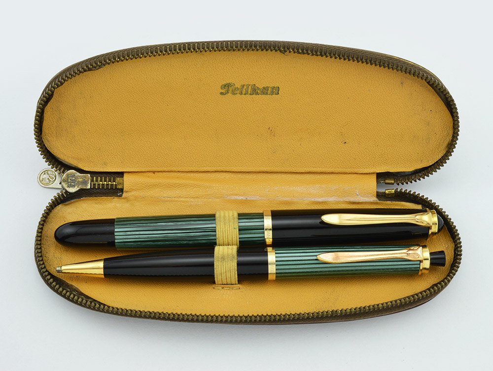 pelikan_400nn_set_1.jpg